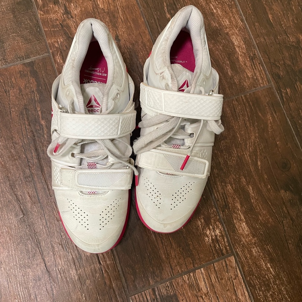Squat shoes Reebok